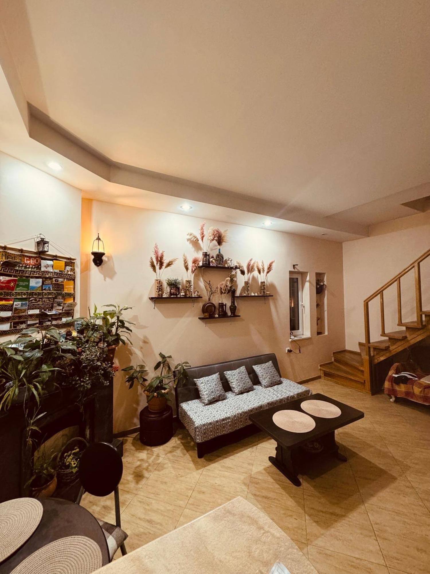 Sky Guest House 트빌리시 외부 사진