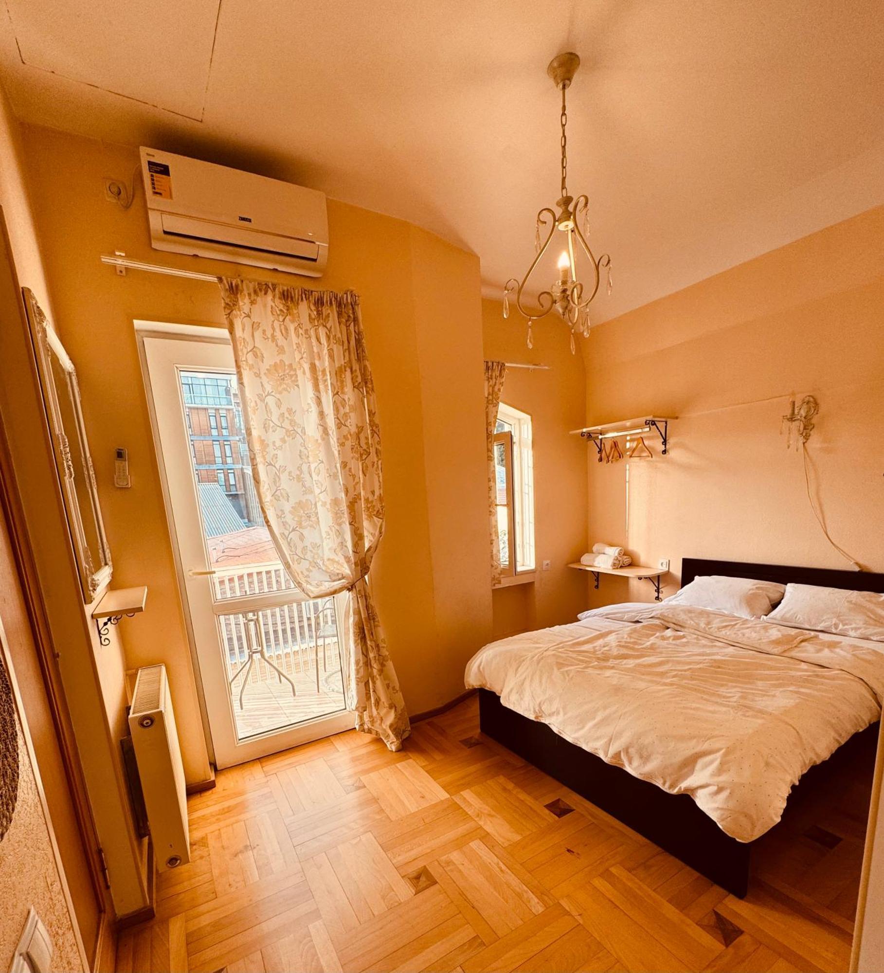 Sky Guest House 트빌리시 외부 사진